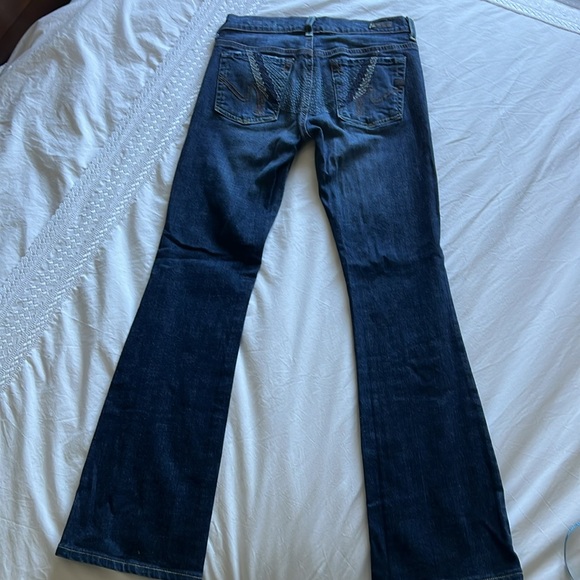 Citizen Of Humanity low waist flair jeans, size 27 - Picture 14 of 16